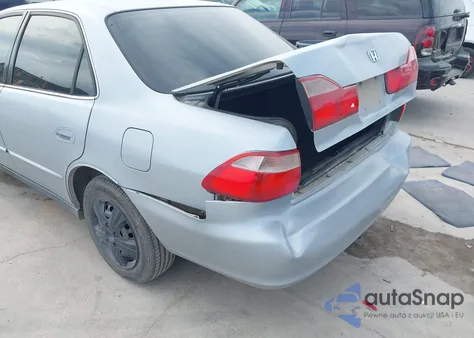 1999 Honda Accord Lx z USA, uszkodzony, nr VIN 1HGCG5648XA132266